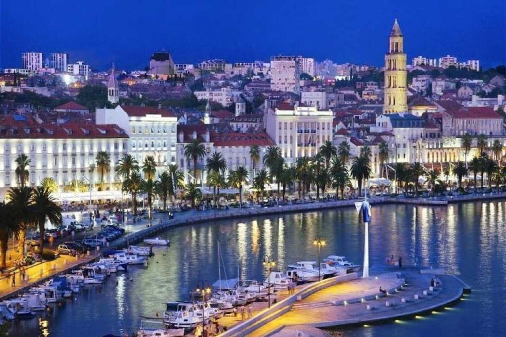 Beach Apartment Summertime Split Ngoại thất bức ảnh